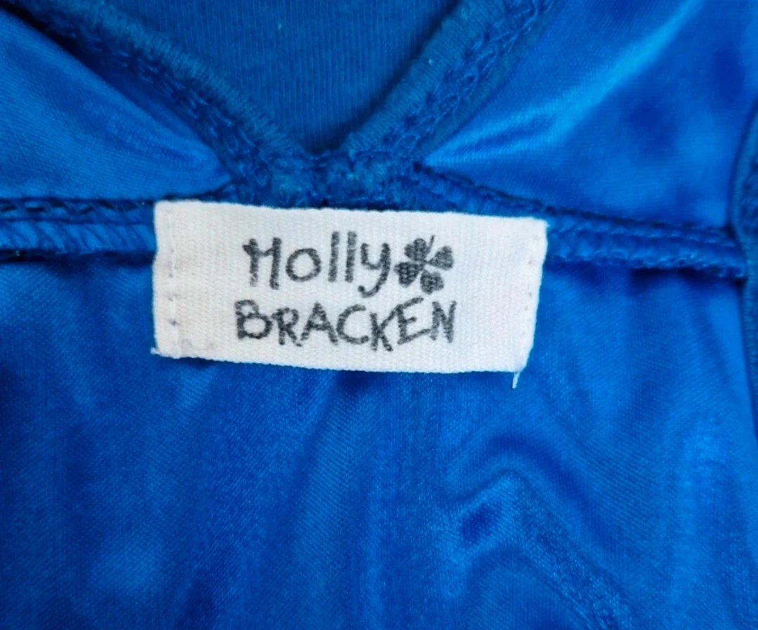 Robe. – photo 3
